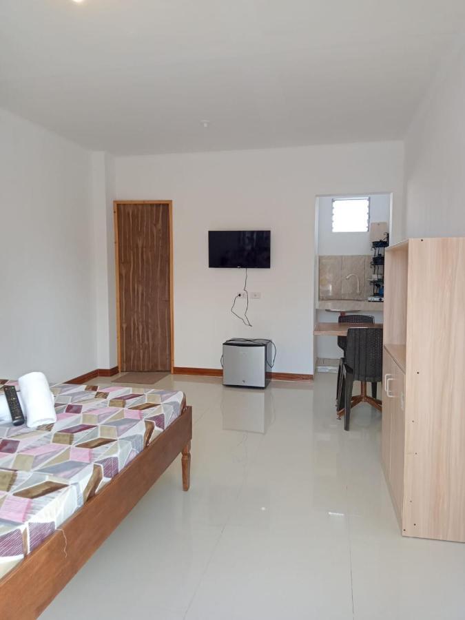 __Aplaridel Inn Suites__ Angeles Εξωτερικό φωτογραφία