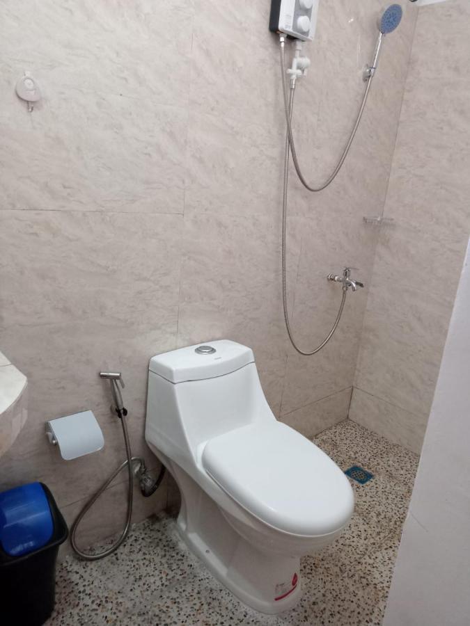 __Aplaridel Inn Suites__ Angeles Εξωτερικό φωτογραφία